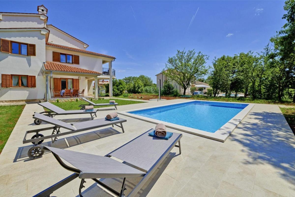 Villa Theresa in Ližnjan  Exterior foto