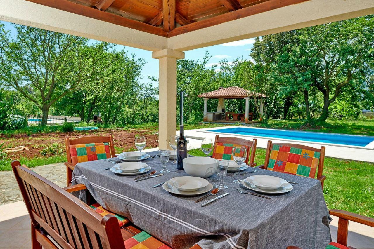 Villa Theresa in Ližnjan  Exterior foto